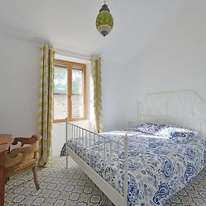  Hébergement de vacances La Cigale - Vieux Village - Charmante Maisonnette Climatisee Avec Jardin France