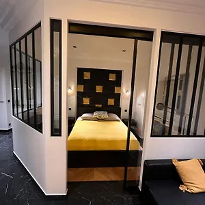 Cosy Sur Les Champs-elysees Renoved Апартаменты